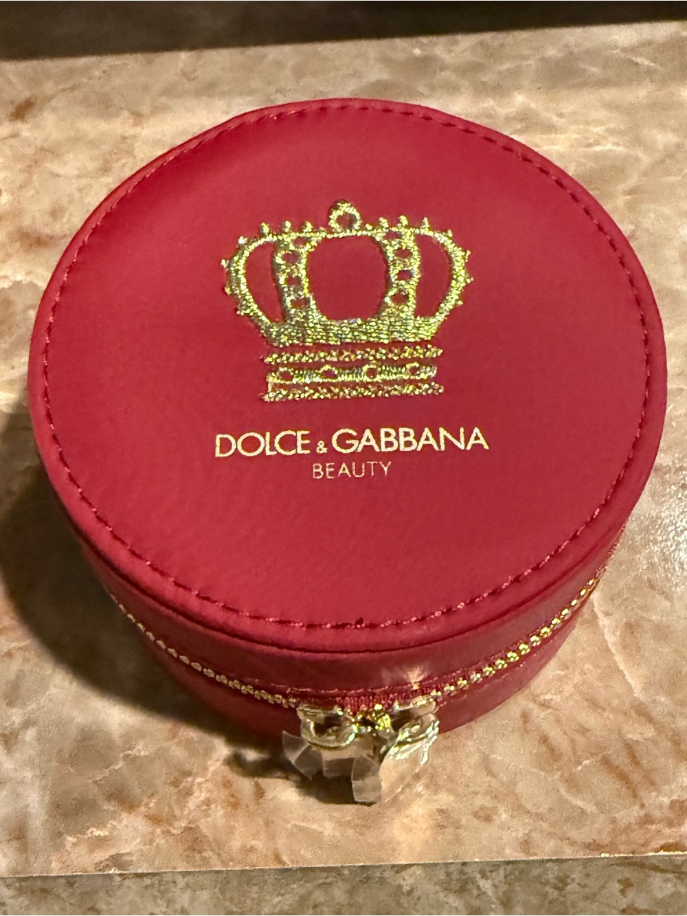 Dolce & Gabbana Red Round Jewelry Case with Gold Crown